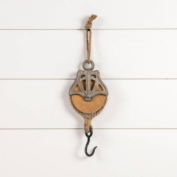 HOOK WITH WOODEN WHEEL PULLEY